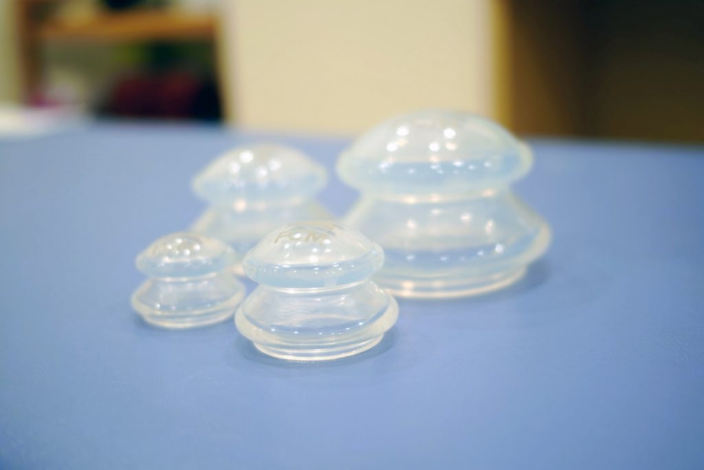 ロコモ溝の口治療院　カッピング